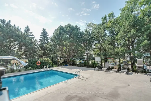 Additional property image - 5250 Lakeshore Rd Unit 1009