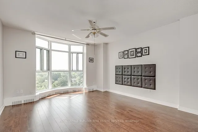 Additional property image - 5250 Lakeshore Rd Unit 1009