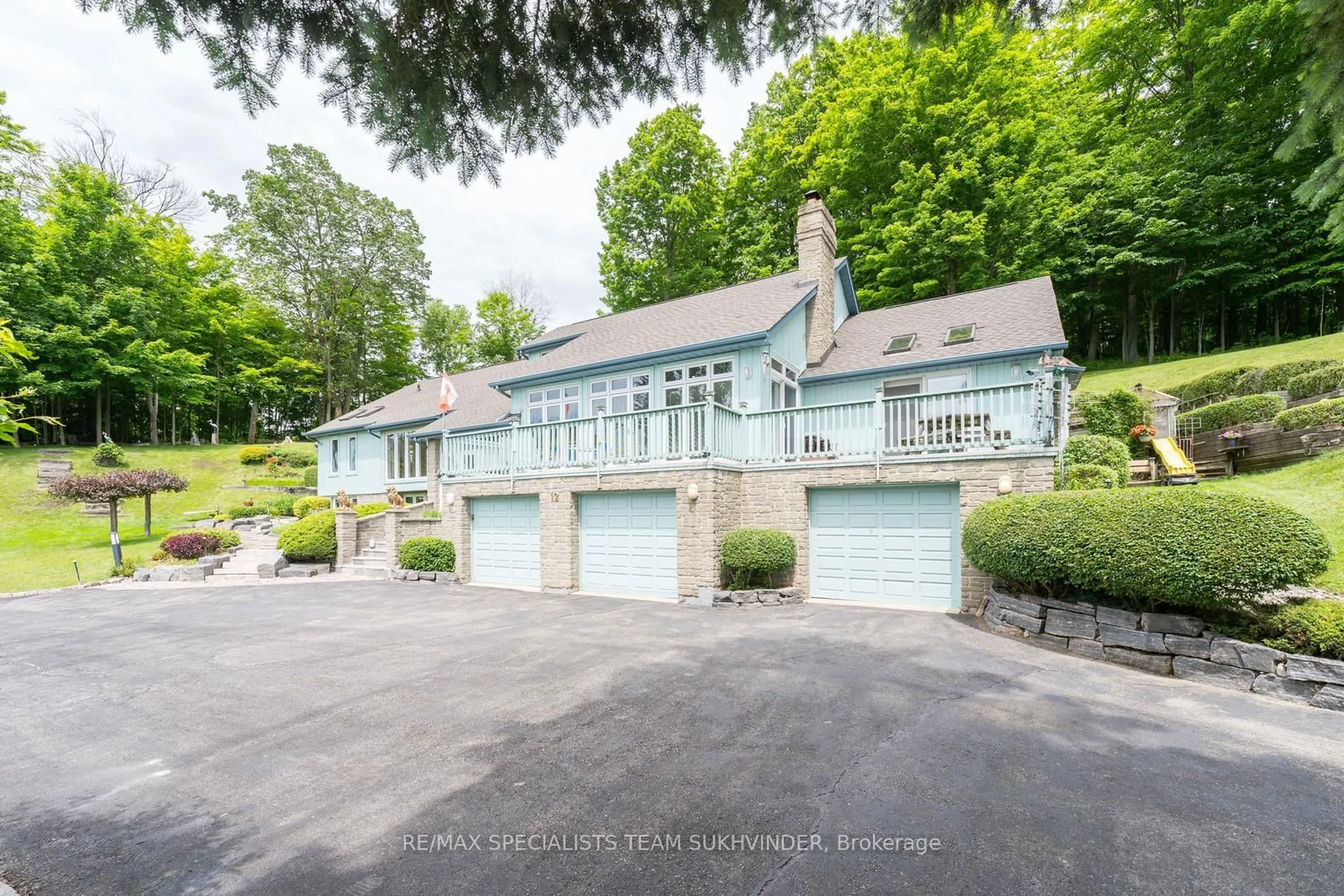 A pic from exterior of the house or condo, cottage for 12 Matson Dr, Caledon Ontario L7E 0A9