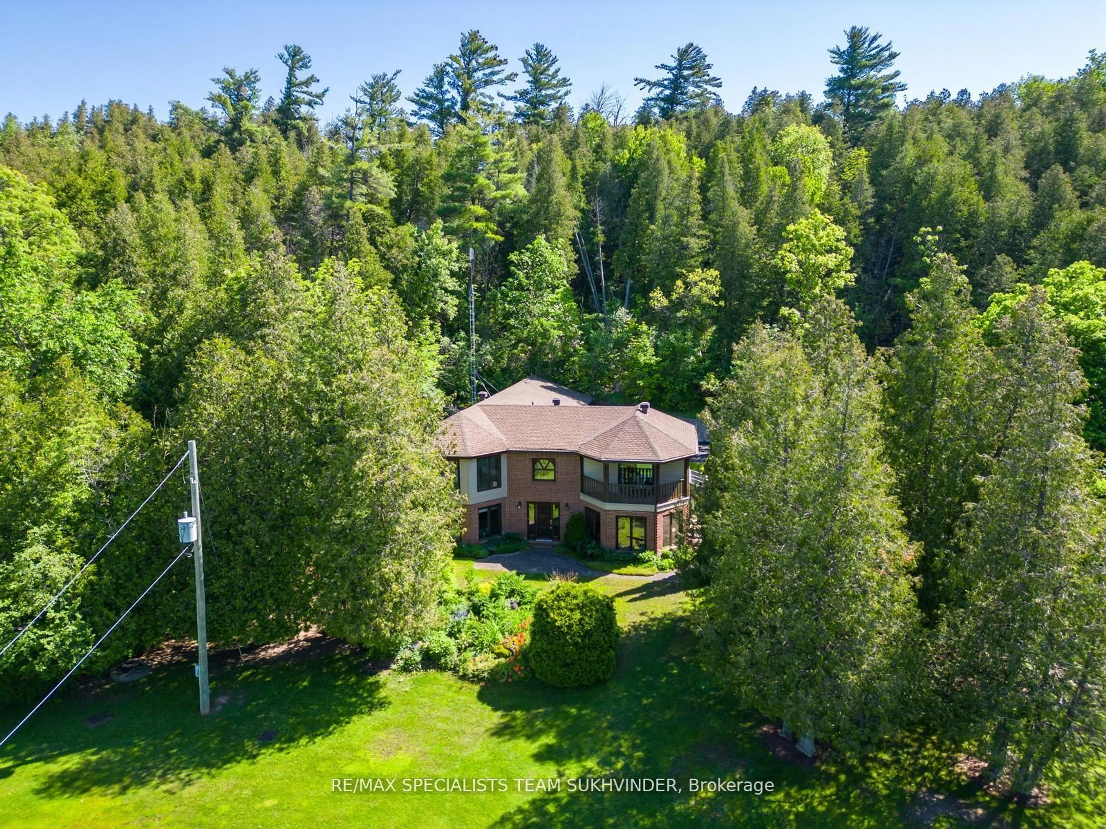 Frontside or backside of a home, cottage for 13061 Eighth Line, Halton Hills Ontario L7G 4S4