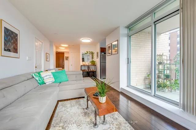 Additional property image - 7 Michael Power Pl Unit 803