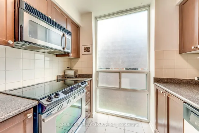 Additional property image - 7 Michael Power Pl Unit 803