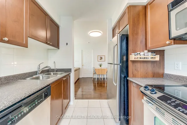 Additional property image - 7 Michael Power Pl Unit 803