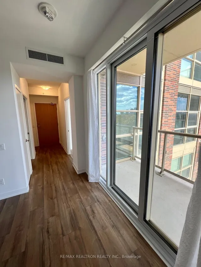 Additional property image - 1787 St Clair Ave Unit 604