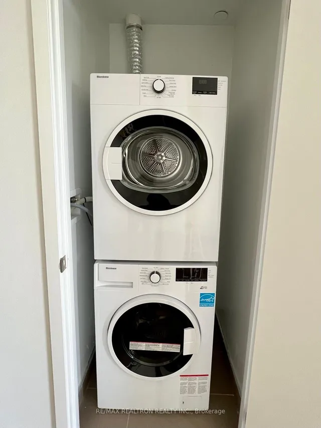 Additional property image - 1787 St Clair Ave Unit 604