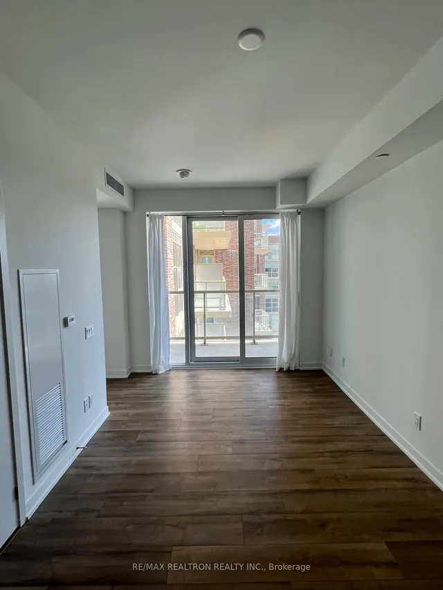 Additional property image - 1787 St Clair Ave Unit 604