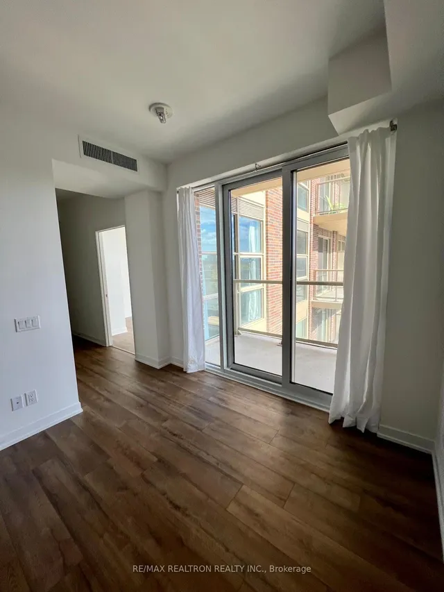 Additional property image - 1787 St Clair Ave Unit 604