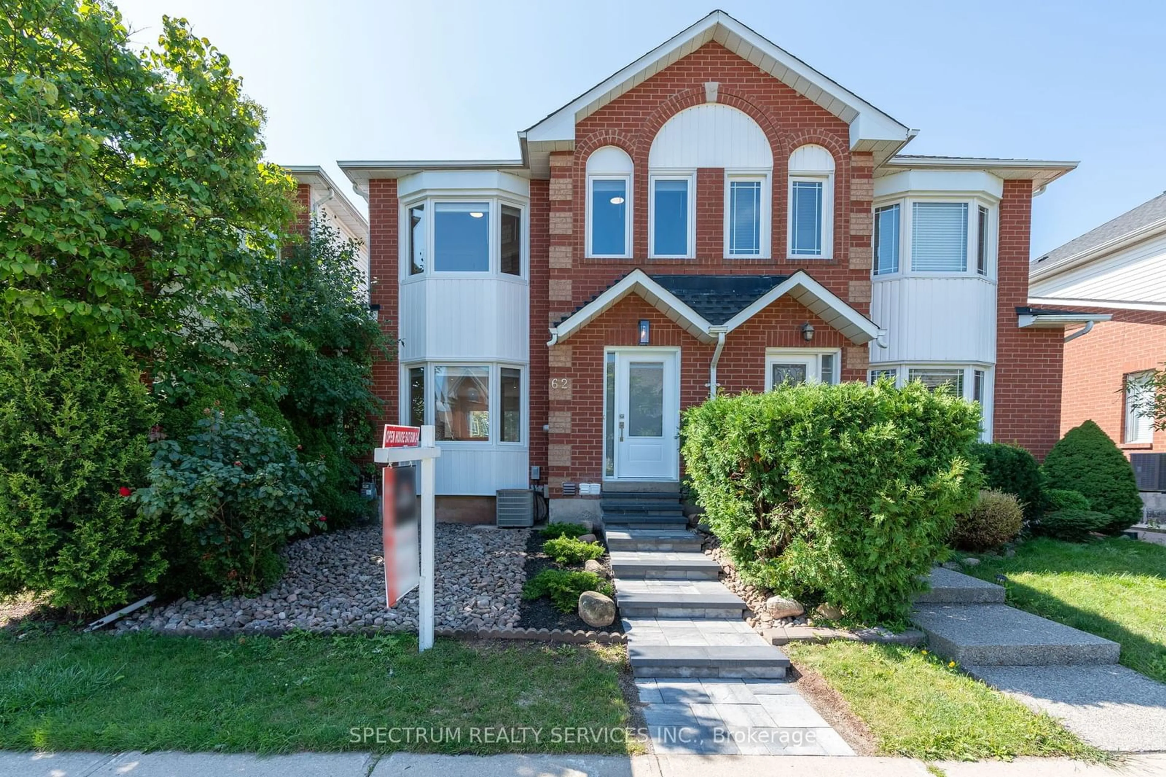 Home with brick exterior material for 62 Glenashton Dr, Oakville Ontario L6H 6G2