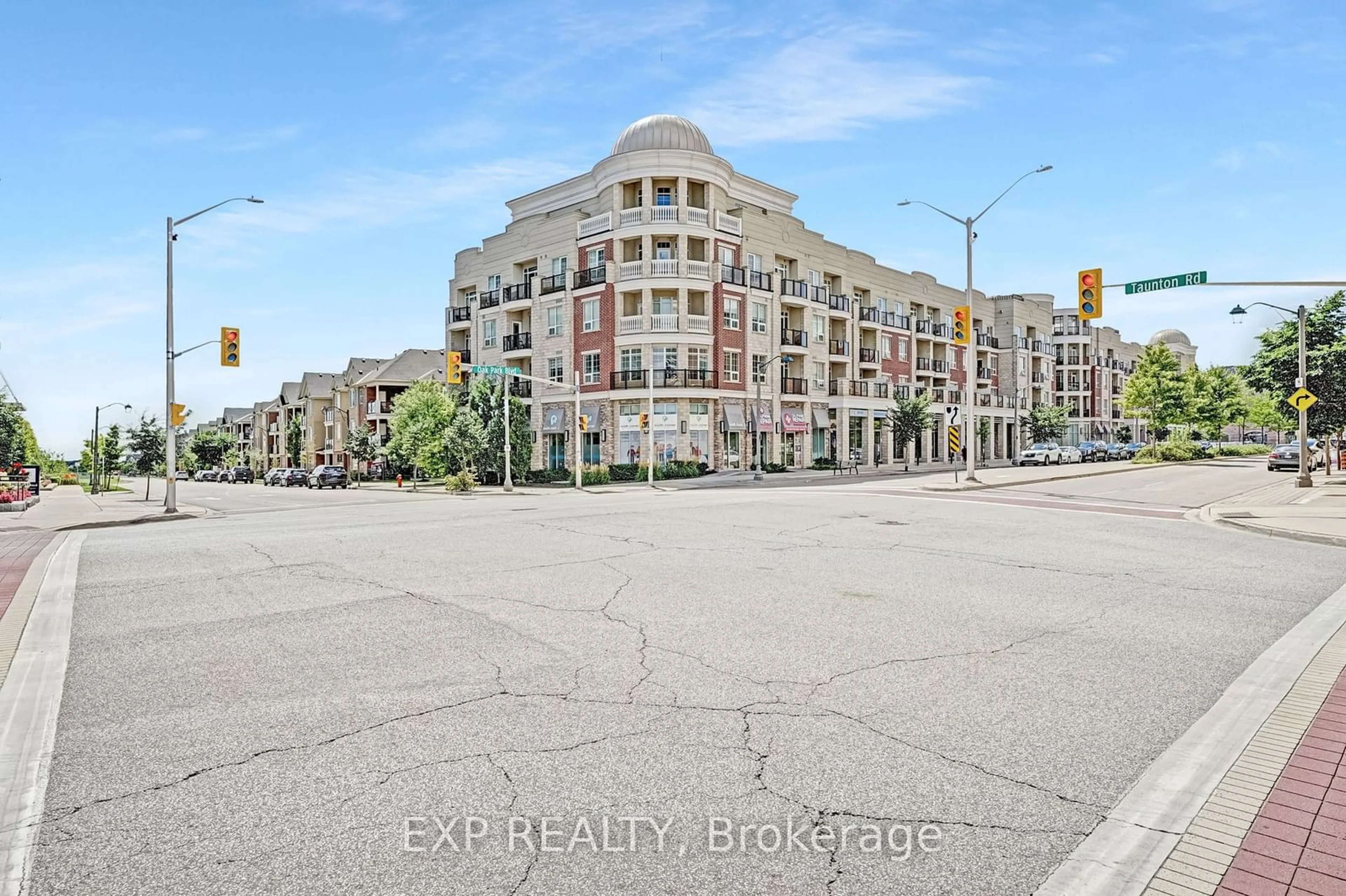 A pic from exterior of the house or condo for 216 Oak Park Blvd #226, Oakville Ontario L6H 7S8