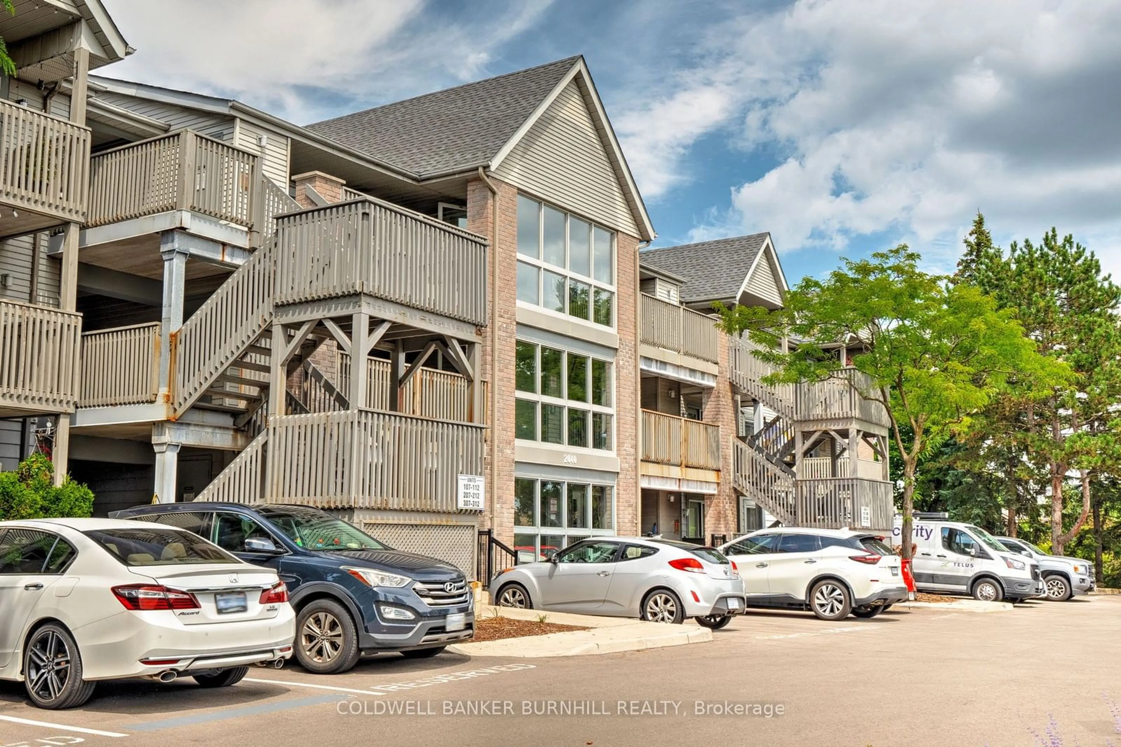 A pic from exterior of the house or condo, the front or back of building for 2040 Cleaver Ave #304, Burlington Ontario L7M 4C4