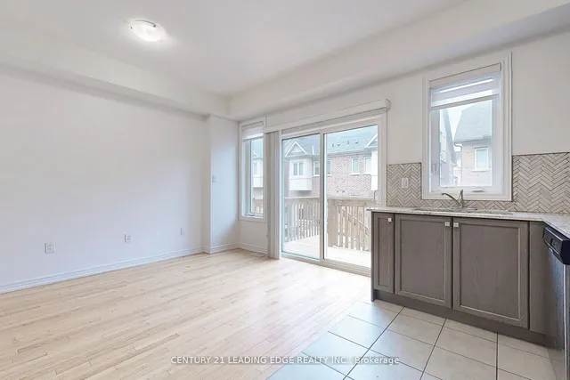 Additional property image - 3952 Leonardo St