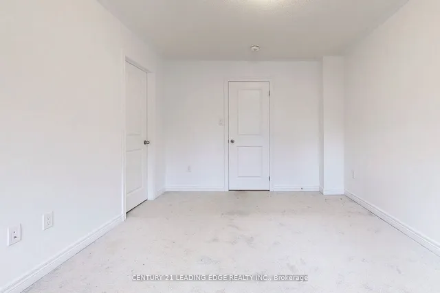 Additional property image - 3952 Leonardo St