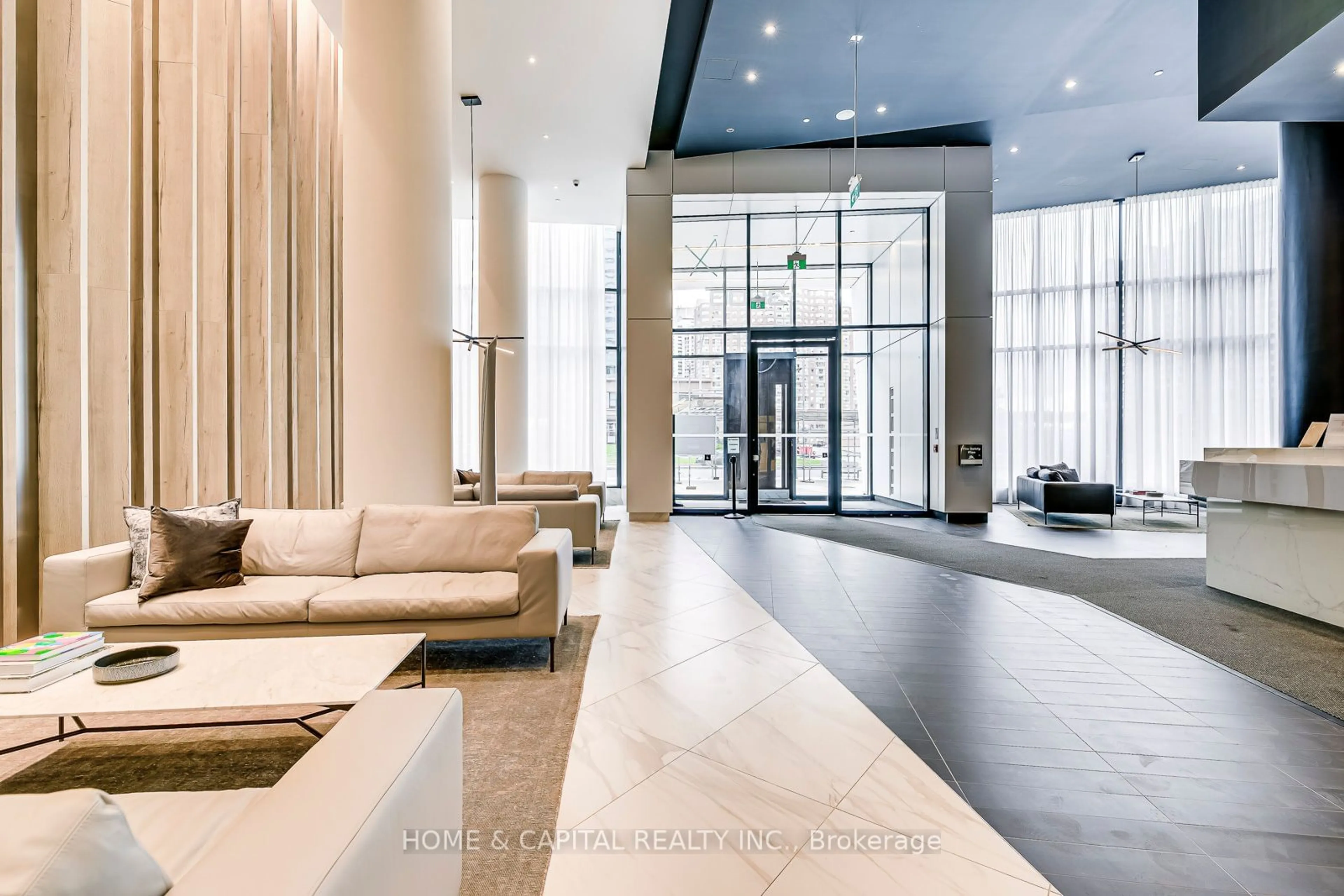 Indoor lobby for 3900 Confederation Pkwy #3710, Mississauga Ontario L5B 0M3