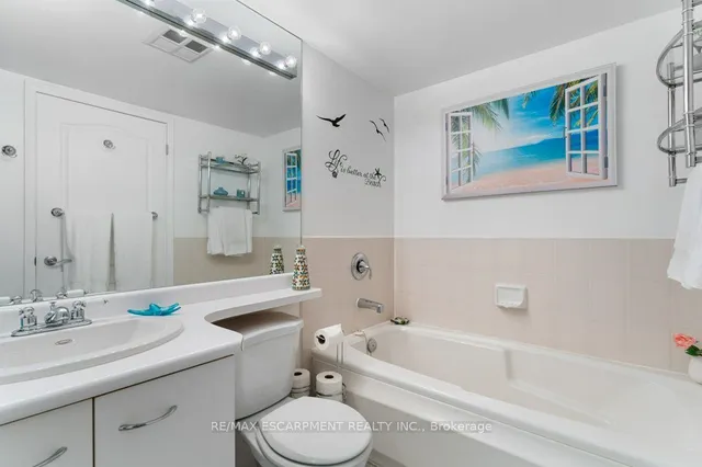 Additional property image - 1276 Maple Crossing Blvd Unit 310