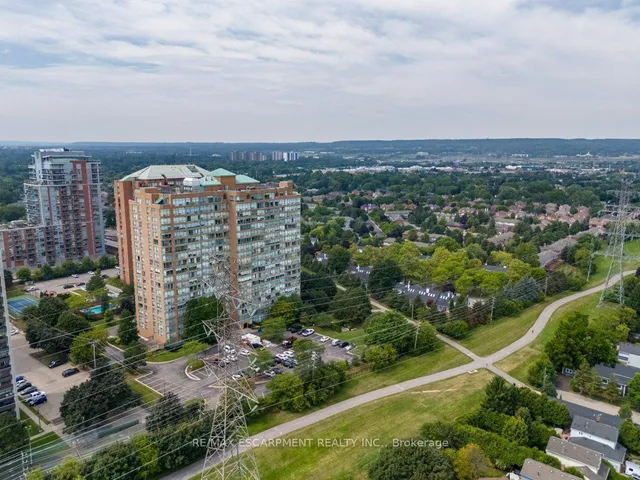 Additional property image - 1276 Maple Crossing Blvd Unit 310