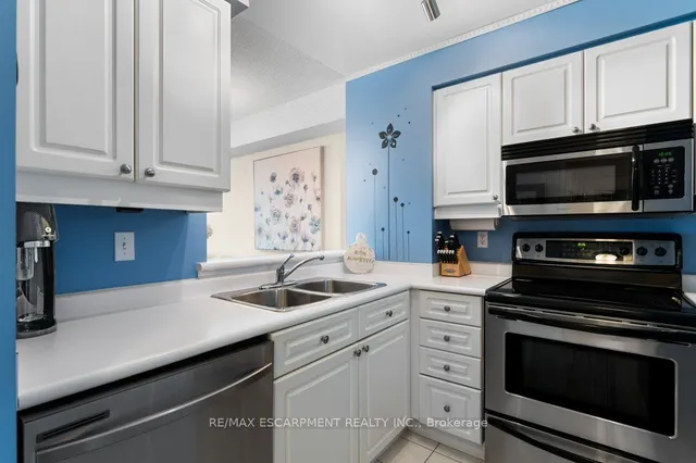Additional property image - 1276 Maple Crossing Blvd Unit 310