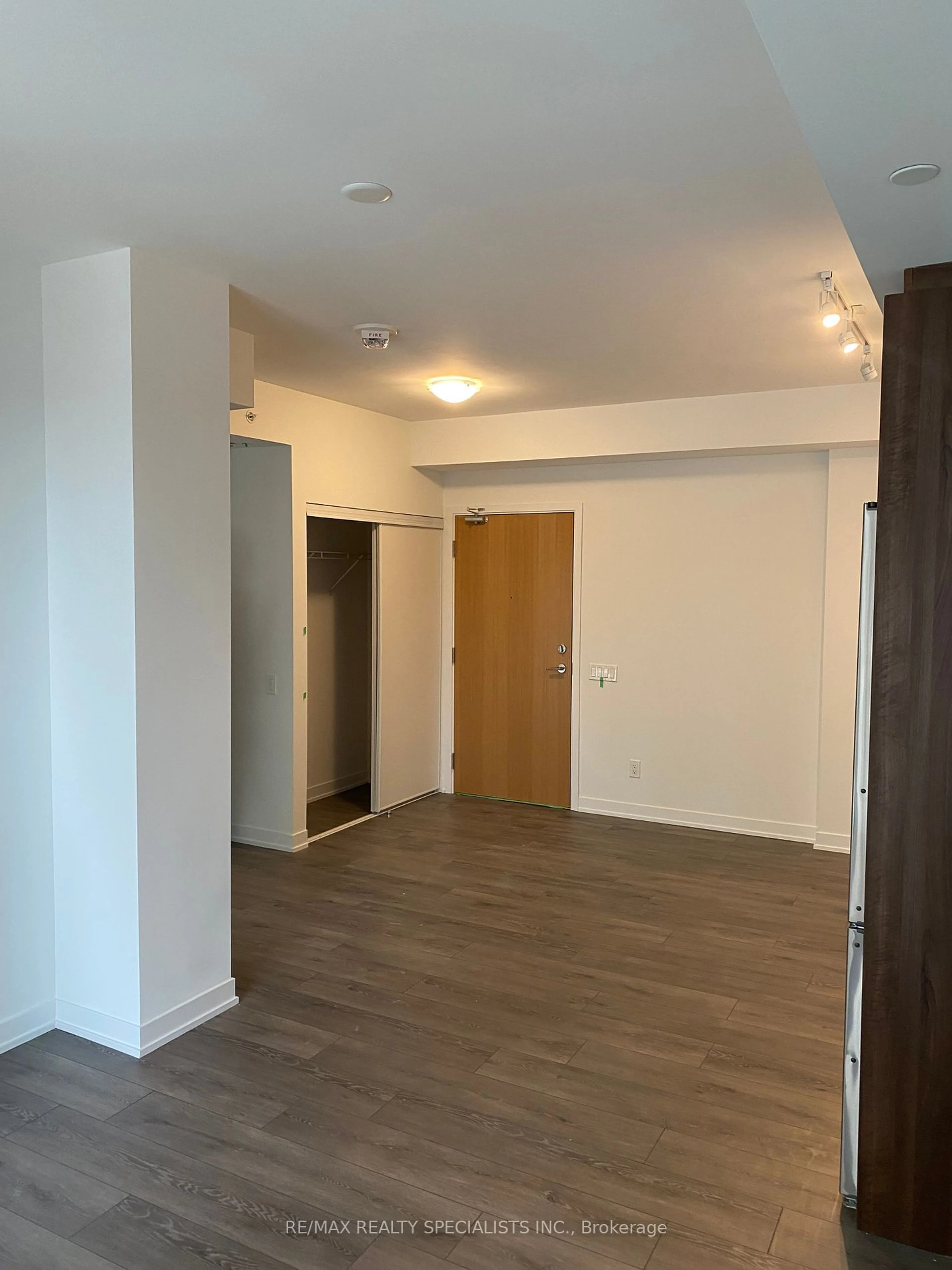 Other indoor space for 1787 ST. CLAIR Ave #428, Toronto Ontario M6N 0B7