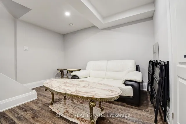 Additional property image - 900 Central Park Dr Unit 30