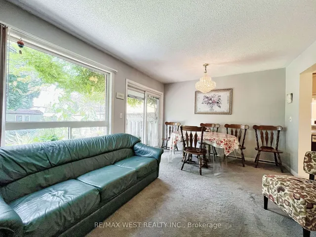 Additional property image - 1249 Quest Circ