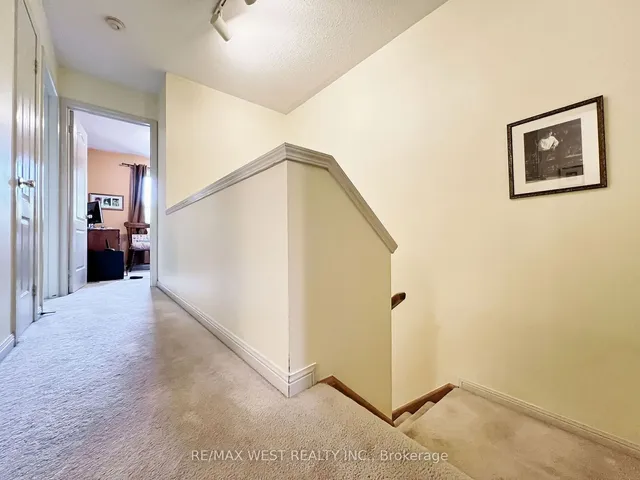 Additional property image - 1249 Quest Circ