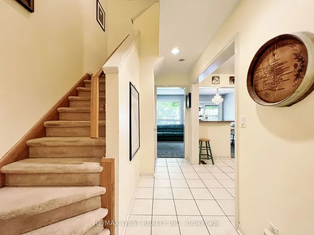 Additional property image - 1249 Quest Circ