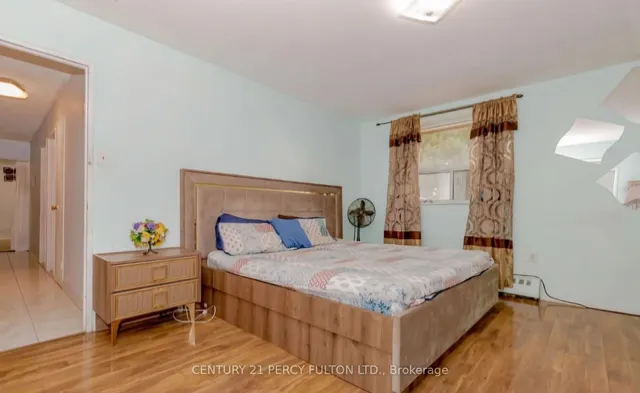 Additional property image - 3555 Derry Rd Unit 104