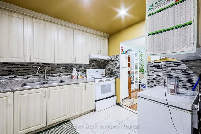 Additional property image - 3555 Derry Rd Unit 104