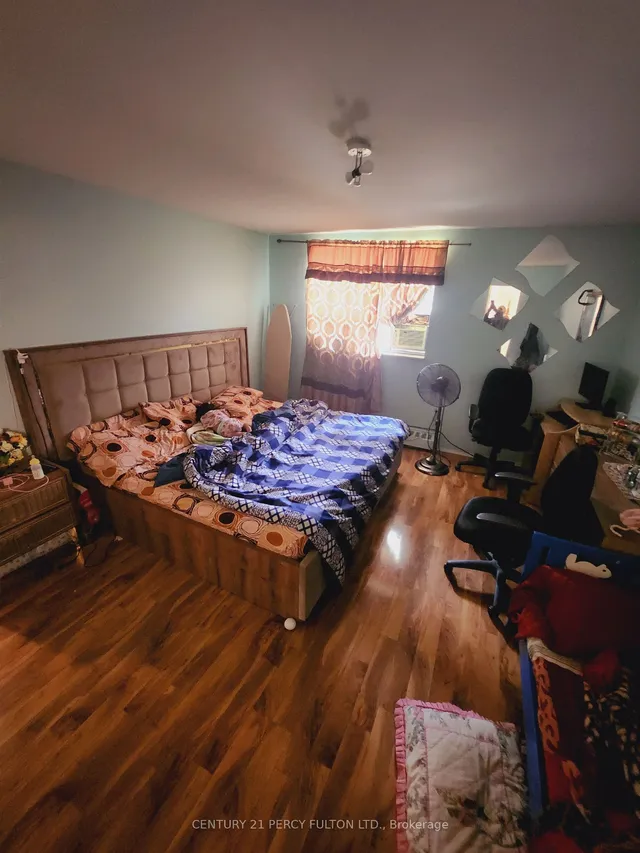 Additional property image - 3555 Derry Rd Unit 104