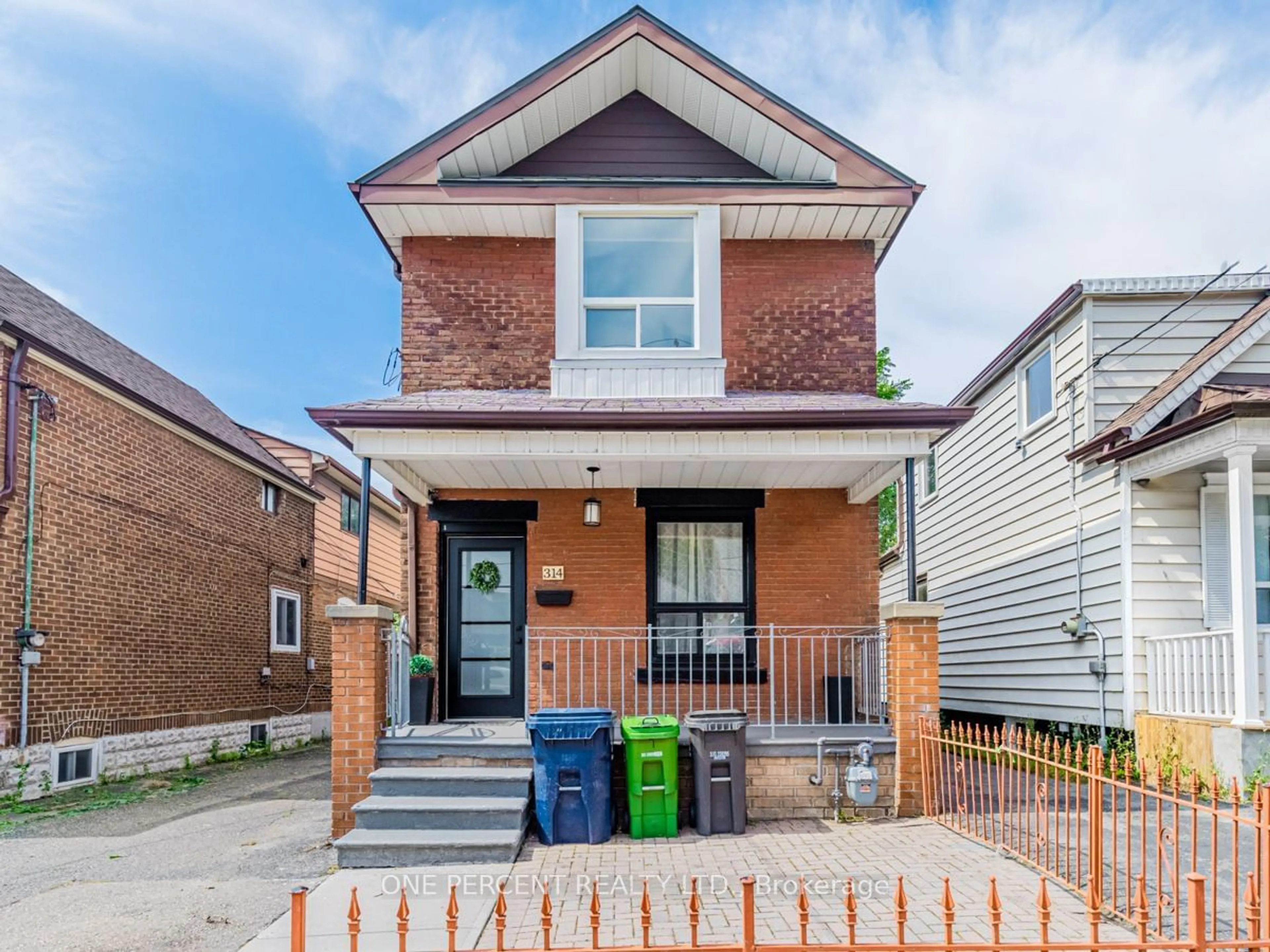 Home with brick exterior material for 314 Silverthorn Ave, Toronto Ontario M6N 3K6