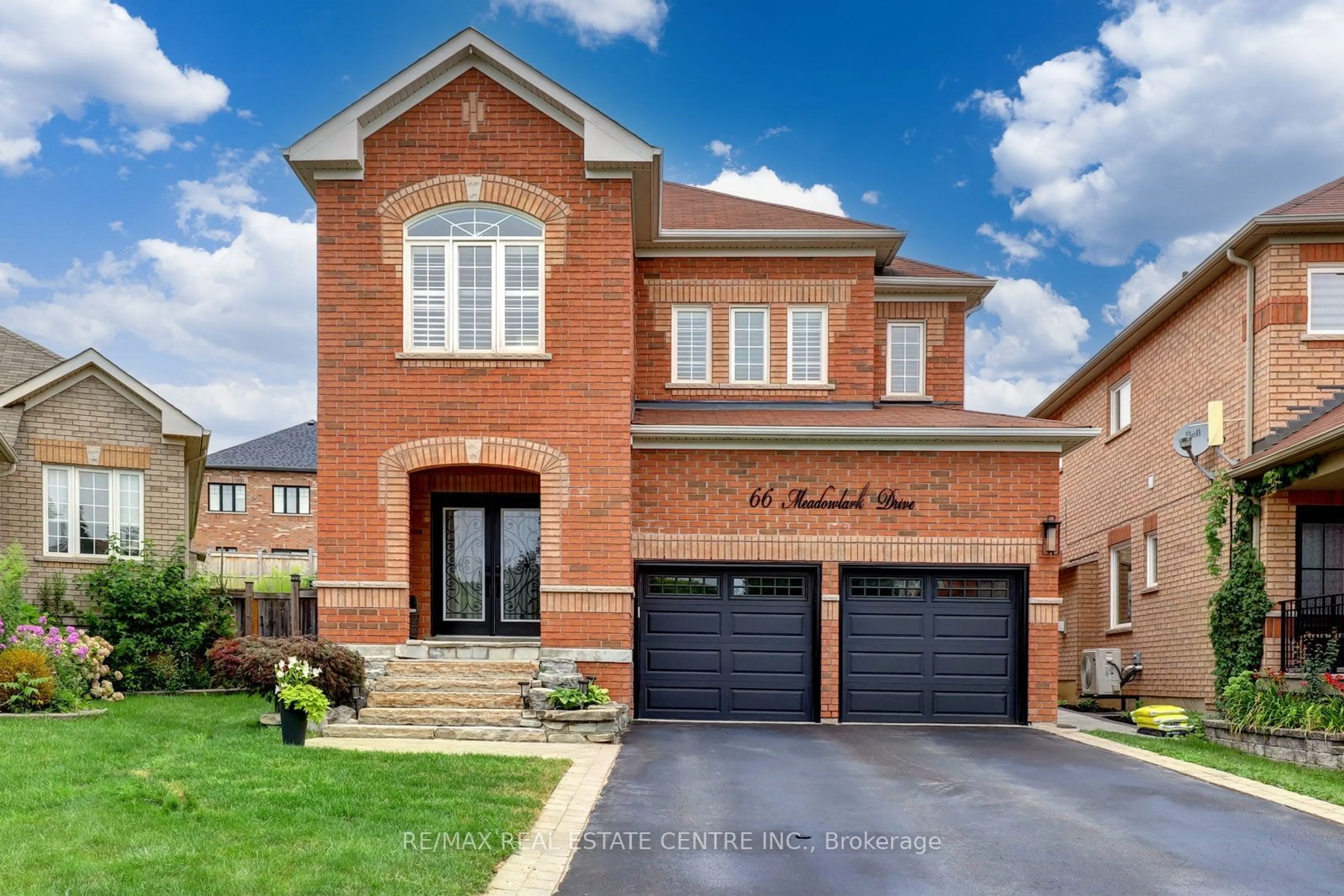 Home with brick exterior material for 66 Meadowlark Dr, Halton Hills Ontario L7G 6N5