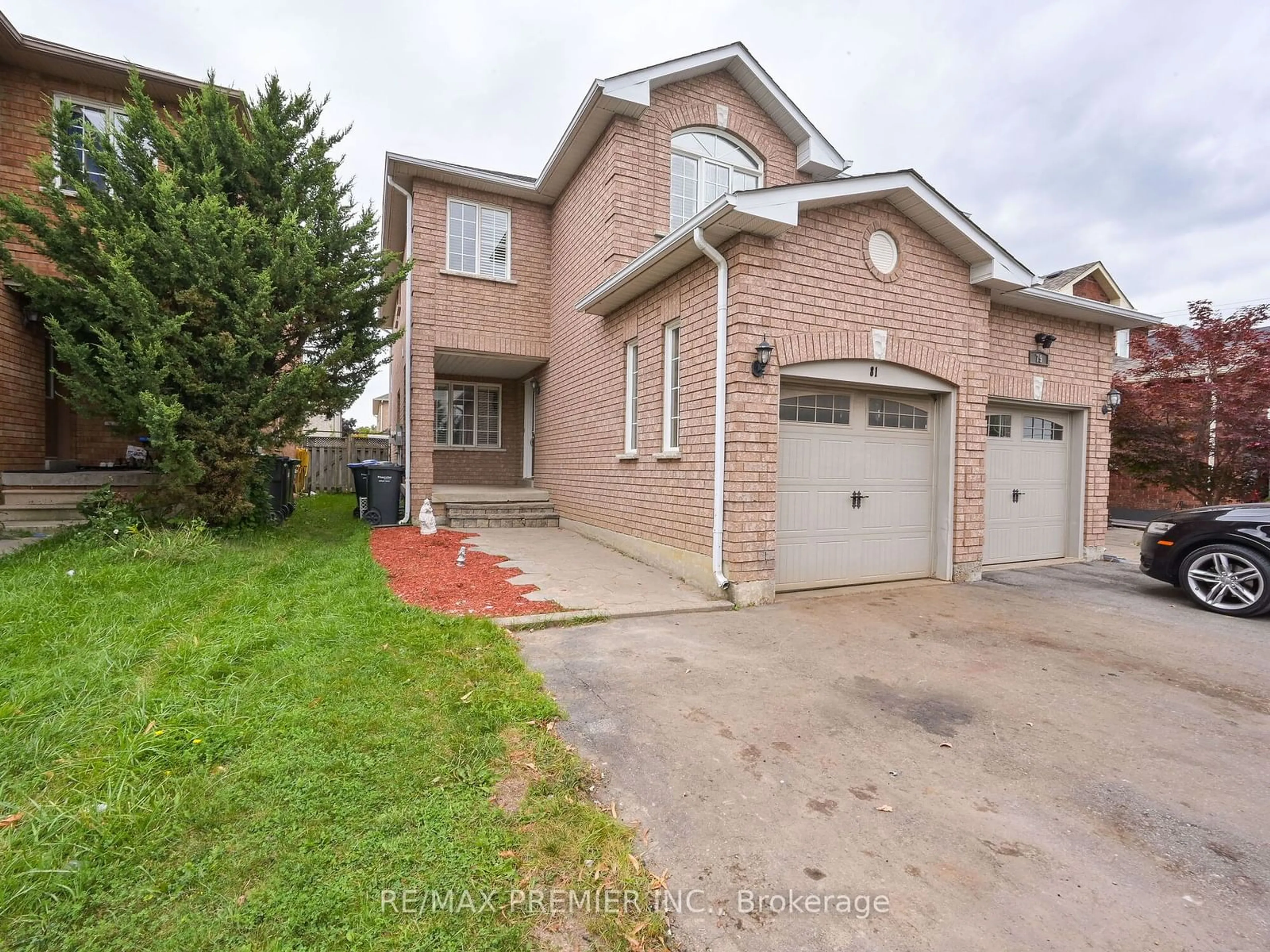 Frontside or backside of a home, the street view for 81 Archbury Circ, Caledon Ontario L7E 2H8