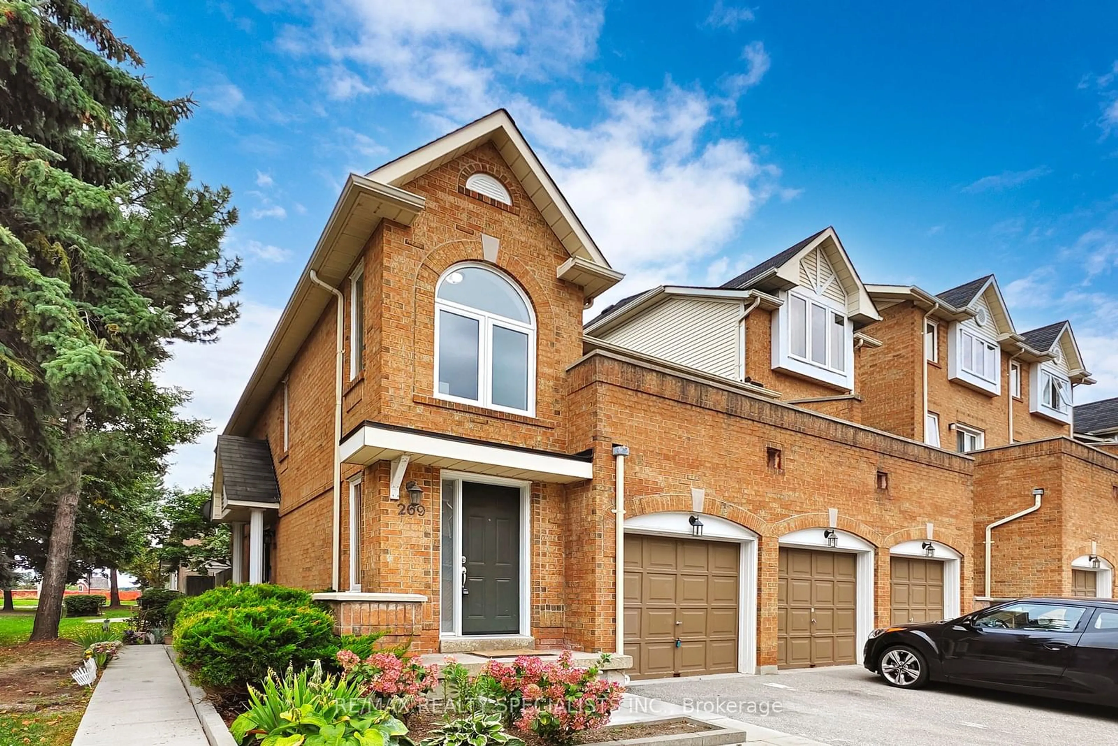 Home with brick exterior material for 60 Barondale Dr #269, Mississauga Ontario L4Z 3N8