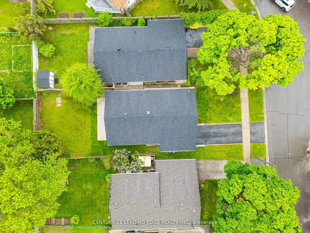 Additional property image - 5 WESTHAMPTON Dr