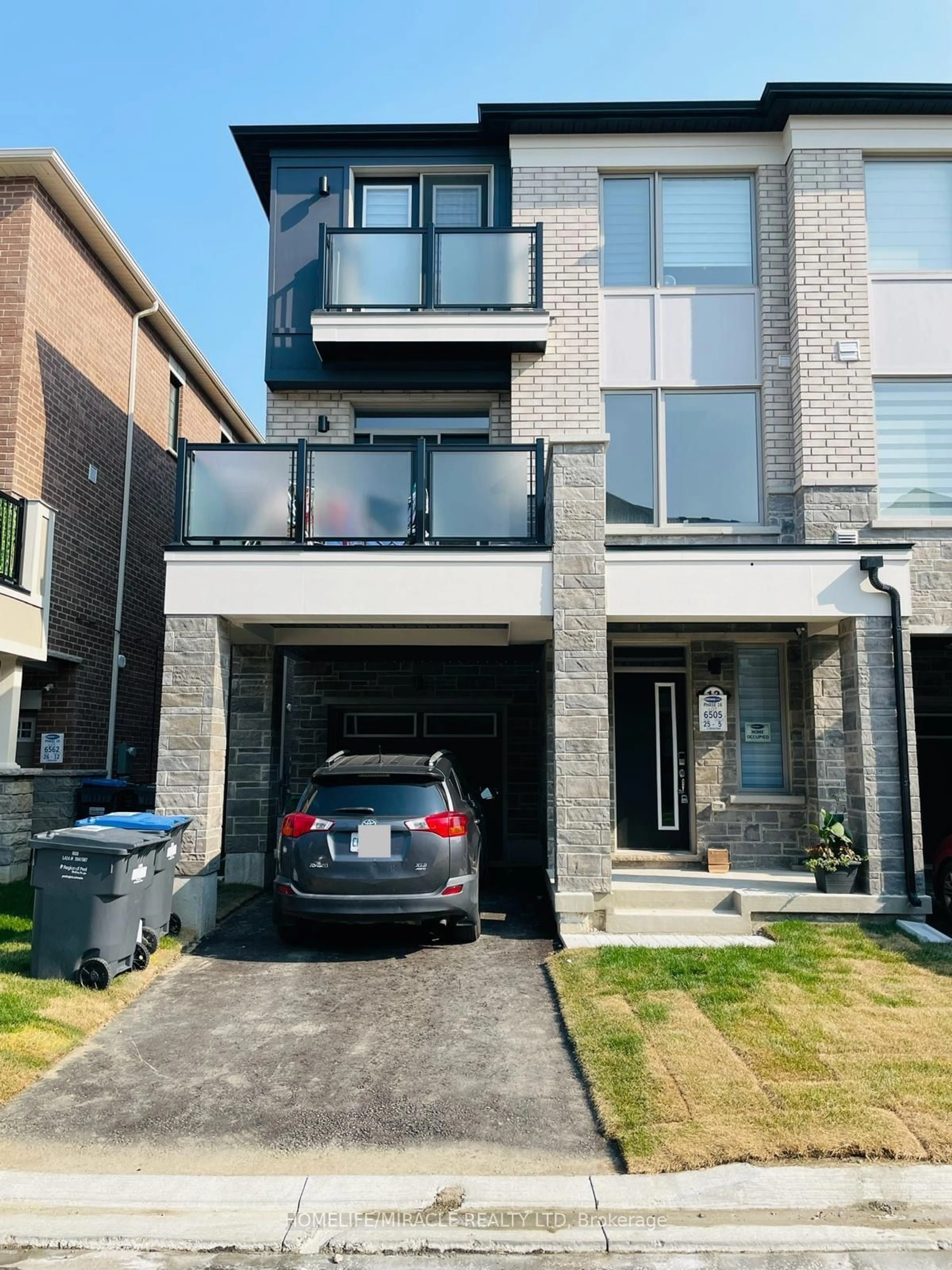 A pic from exterior of the house or condo for 13 Melmar St, Brampton Ontario L7A 5K3