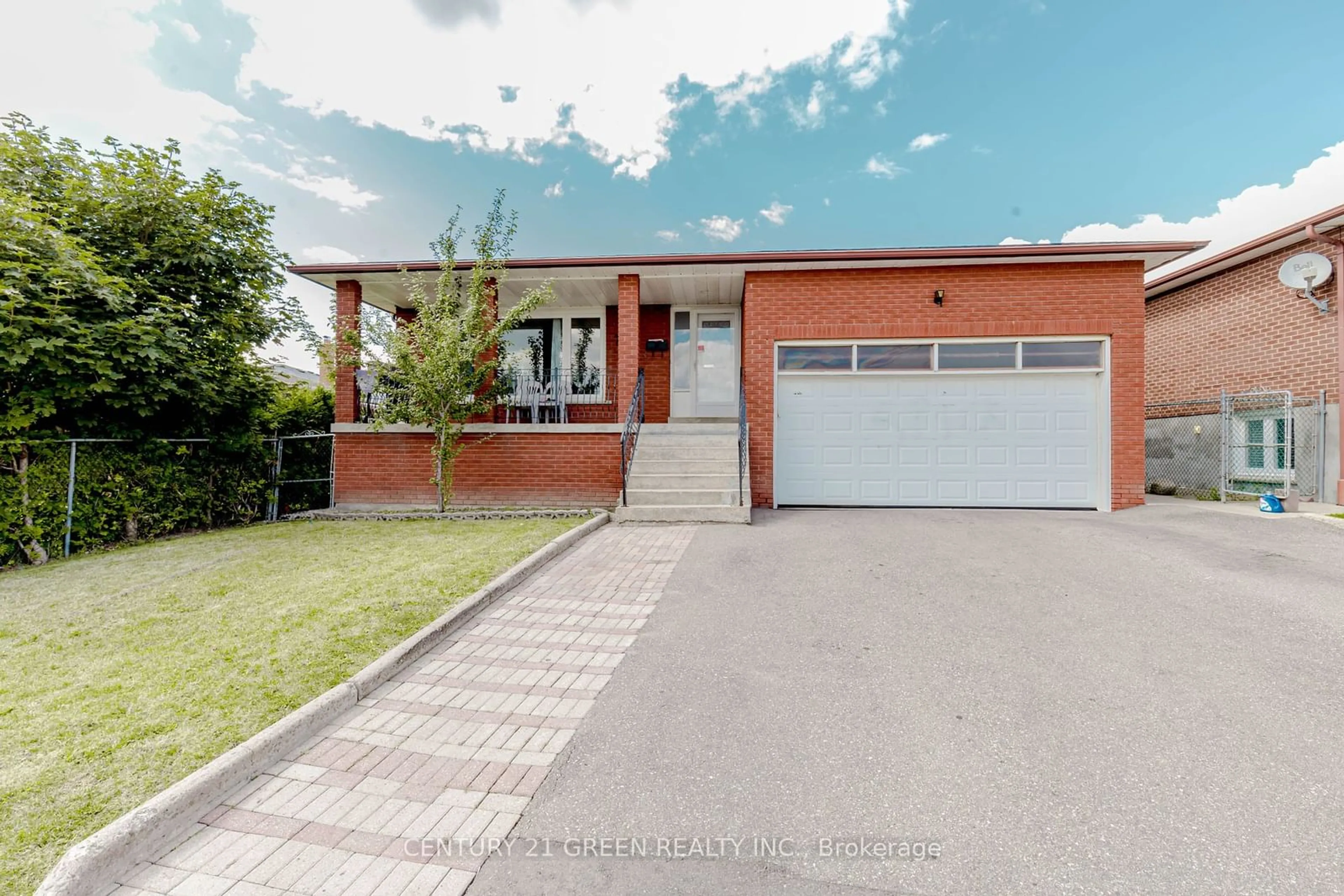 Home with brick exterior material for 74 Linkdale Rd, Brampton Ontario L6V 2Y7