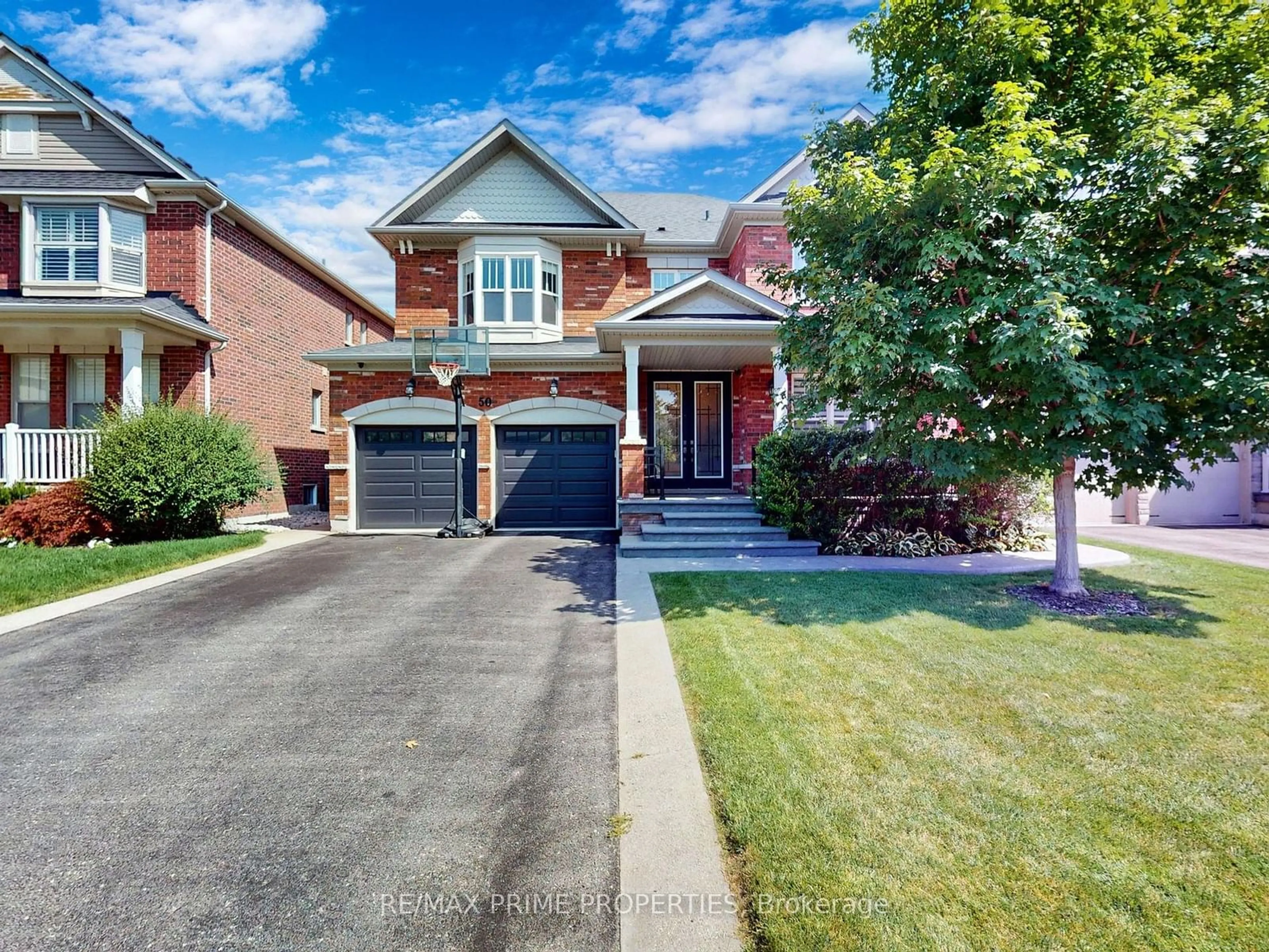 Home with brick exterior material for 50 Billy Crt, Caledon Ontario L7C 1G4