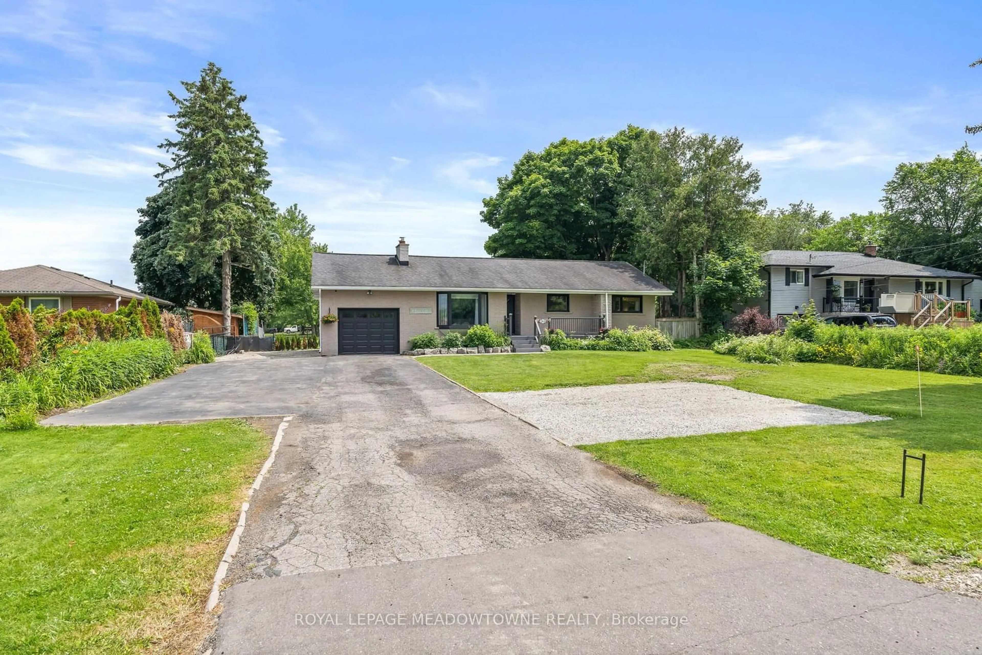 Frontside or backside of a home for 12634 22 Sdrd, Halton Hills Ontario L7G 4S4