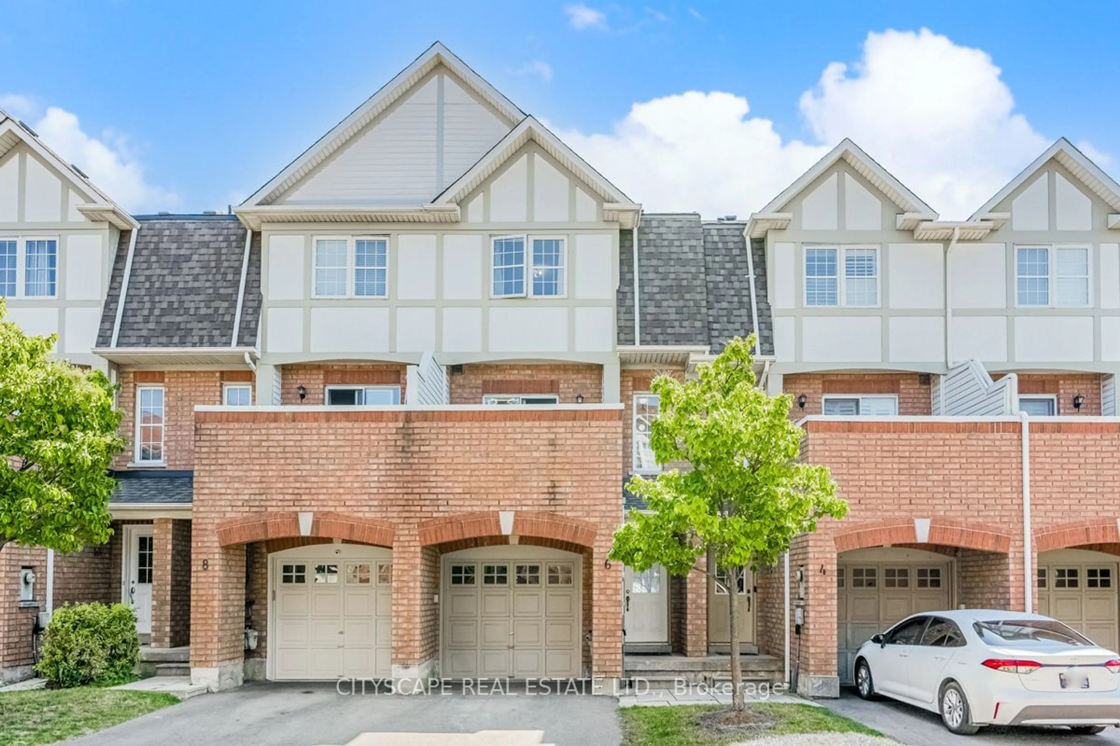 A pic from exterior of the house or condo for 3045 Breakwater Crt #6, Mississauga Ontario L5B 0A2