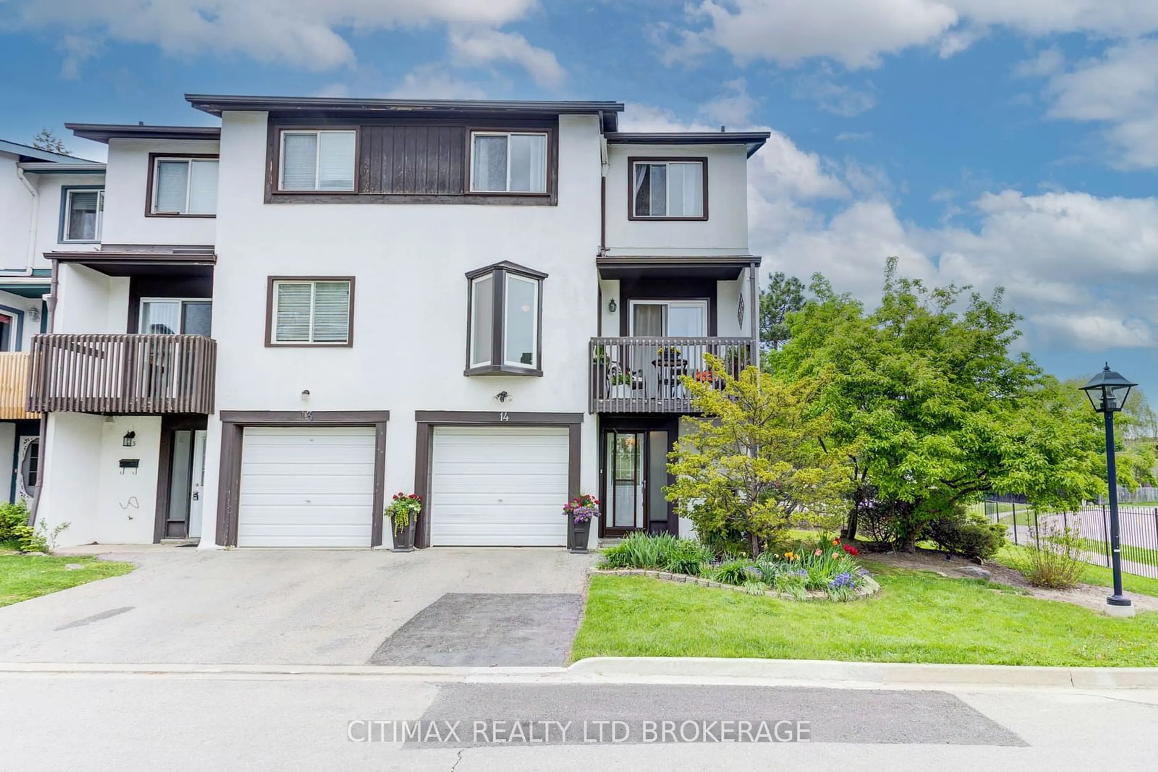 A pic from exterior of the house or condo, cottage for 2651 Aquitaine Ave #14, Mississauga Ontario L5N 1V5