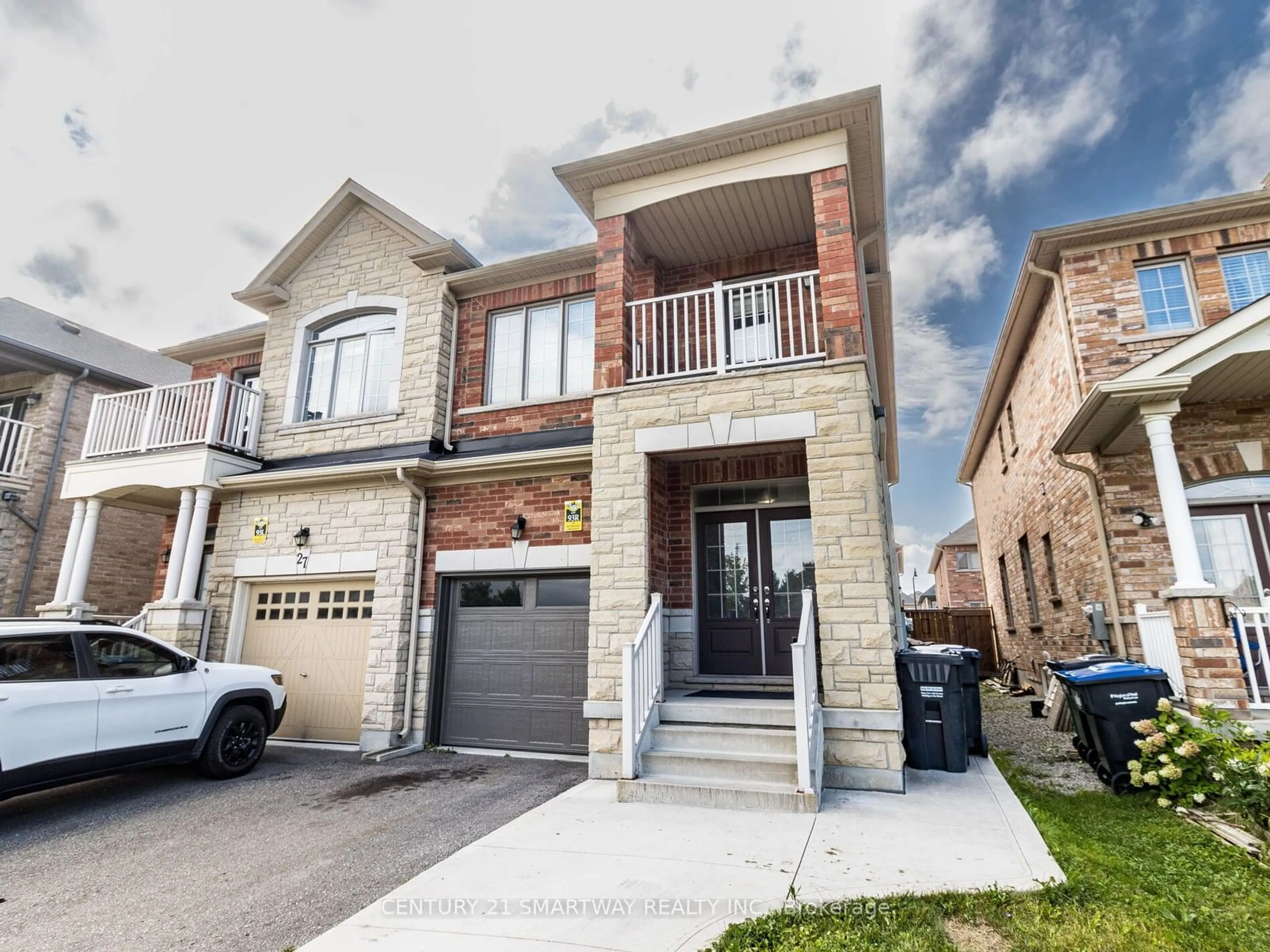 A pic from exterior of the house or condo for 29 Buchanan Cres, Brampton Ontario L6X 0E6