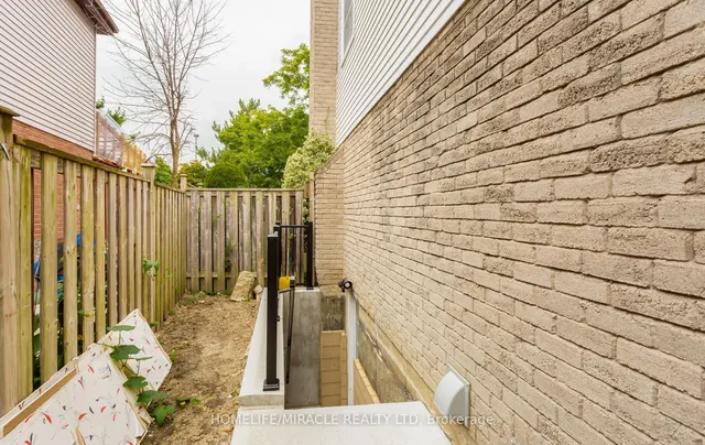 Additional property image - 82 Northampton St