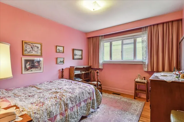 Additional property image - 33 Warnica Ave