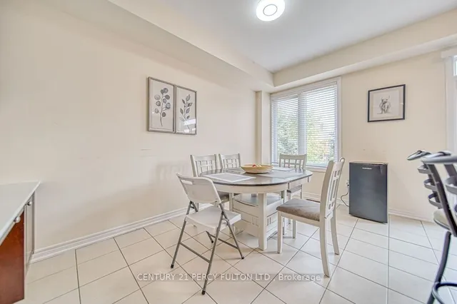 Additional property image - 142 Sea Drifter Cres