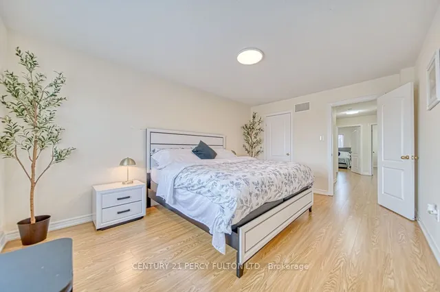 Additional property image - 142 Sea Drifter Cres