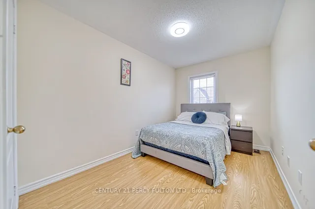 Additional property image - 142 Sea Drifter Cres