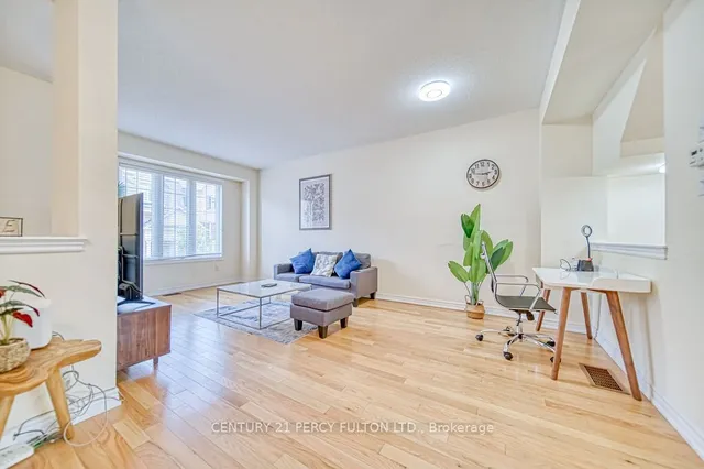 Additional property image - 142 Sea Drifter Cres
