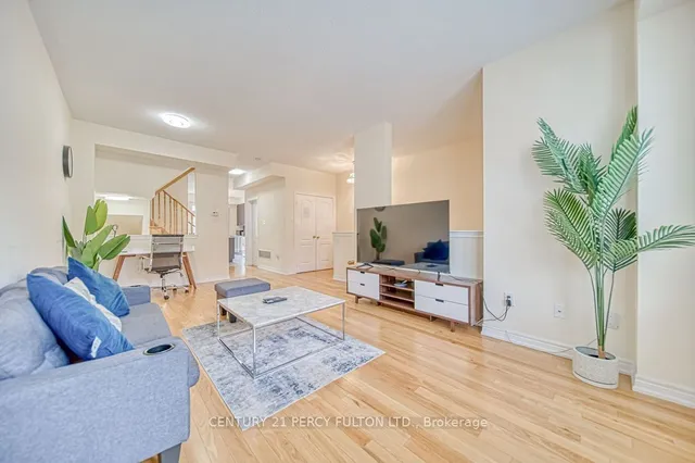 Additional property image - 142 Sea Drifter Cres