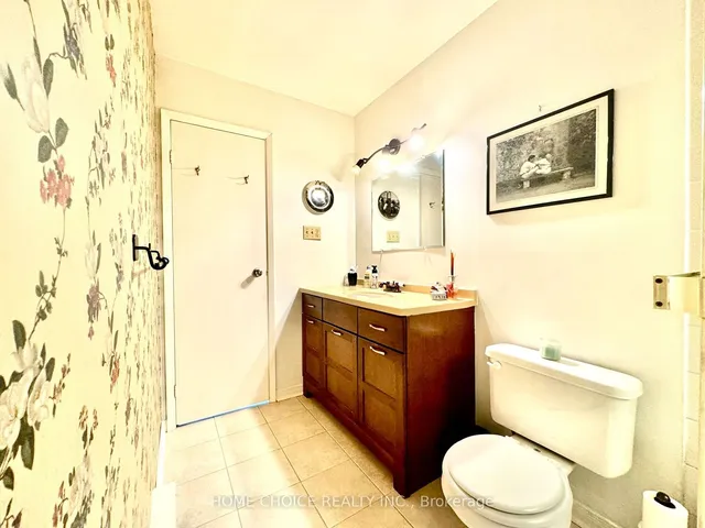 Additional property image - 564 Sheraton Rd Unit 14