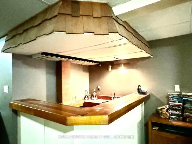 Additional property image - 564 Sheraton Rd Unit 14