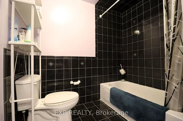 Additional property image - 142 Royal Salisbury Way